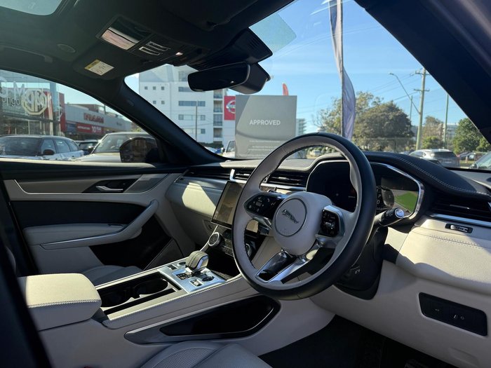 2024 Jaguar F-PACE P250 R-Dynamic SE X761 MY25 AWD Eiger Grey