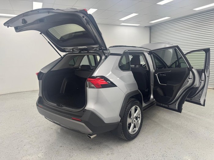 2020 Toyota RAV4 GXL AXAH52R Silver Sky
