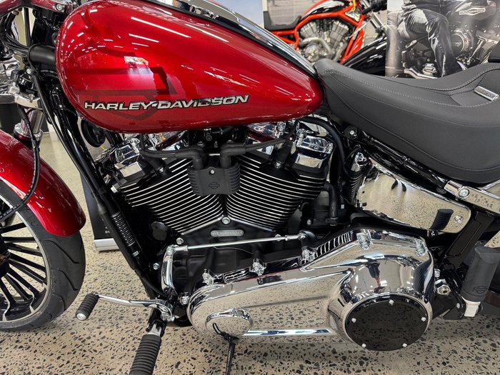 2025 Harley-Davidson Breakout 117 (FXBR) Softail Red