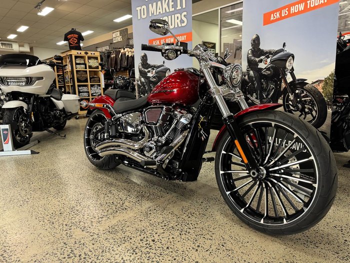 2025 Harley-Davidson Breakout 117 (FXBR) Softail Red
