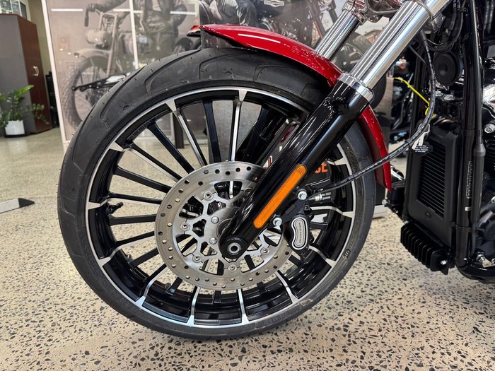 2025 Harley-Davidson Breakout 117 (FXBR) Softail Red