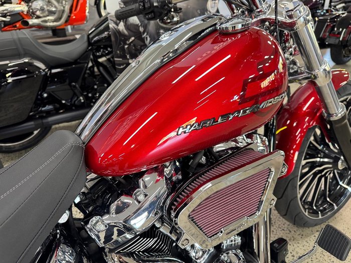 2025 Harley-Davidson Breakout 117 (FXBR) Softail Red