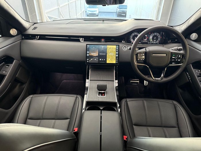 2025 Land Rover Range Rover Evoque P300e Autobiography