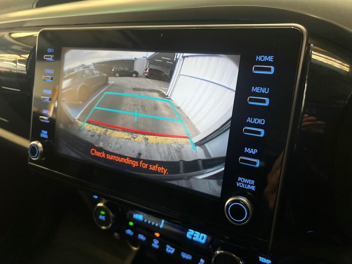 2020 Toyota Hilux SR5
