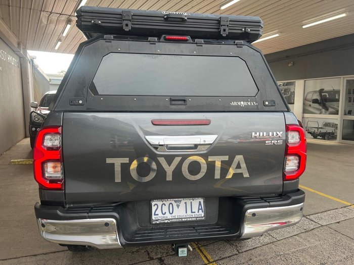 2020 Toyota Hilux SR5