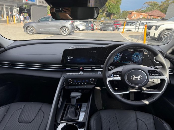 2025 Hyundai i30 Elite Hybrid