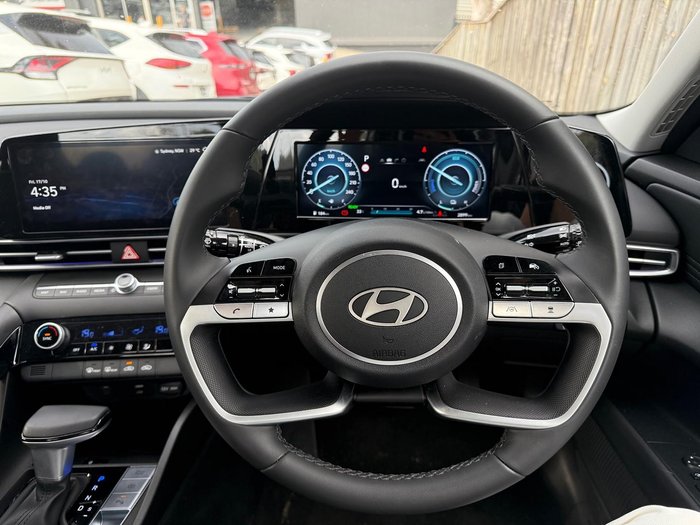 2025 Hyundai i30 Elite Hybrid