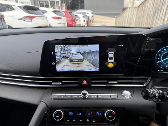 2025 Hyundai i30 Elite Hybrid