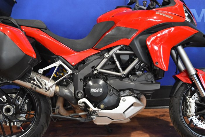 2014 Ducati MULTISTRADA S TOURING Red