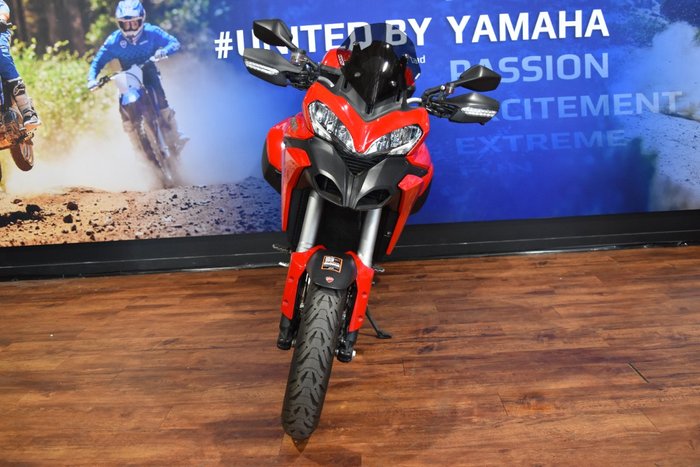 2014 Ducati MULTISTRADA S TOURING Red