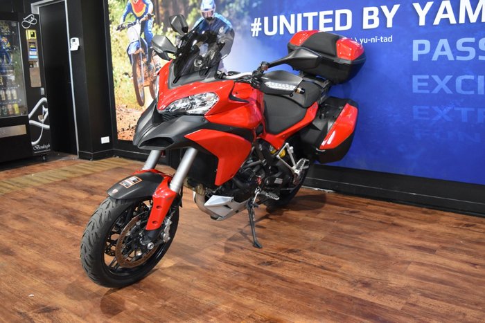 2014 Ducati MULTISTRADA S TOURING Red