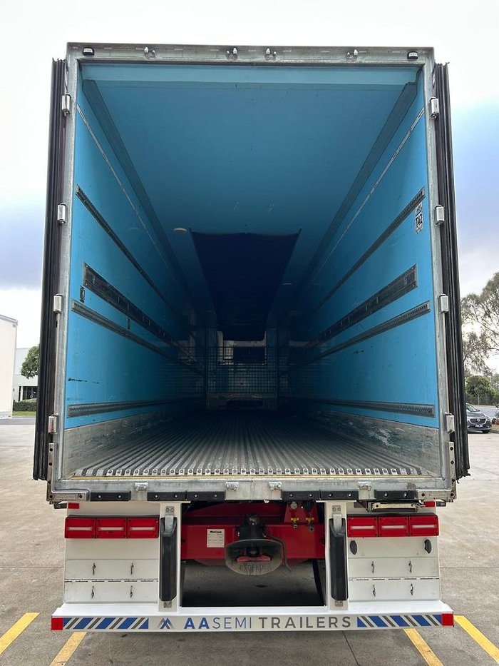2020 Maxitrans St3 22 Pallet -30 Double Stacker, Rt