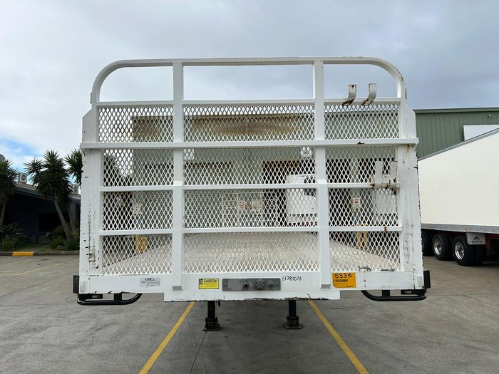 2016 Haulmark St3 13.55M Flat Deck Moffeet