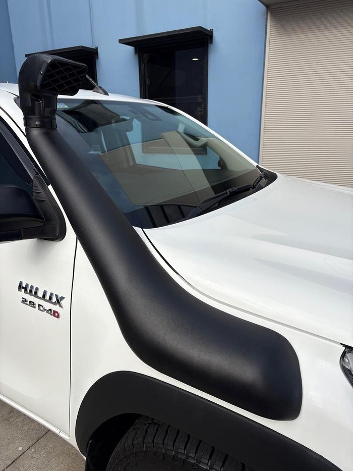 2020 Toyota Hilux SR