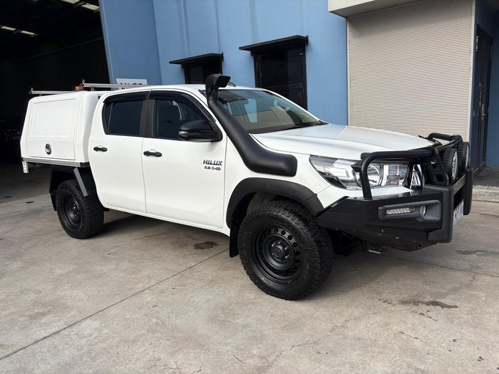 2020 Toyota Hilux SR