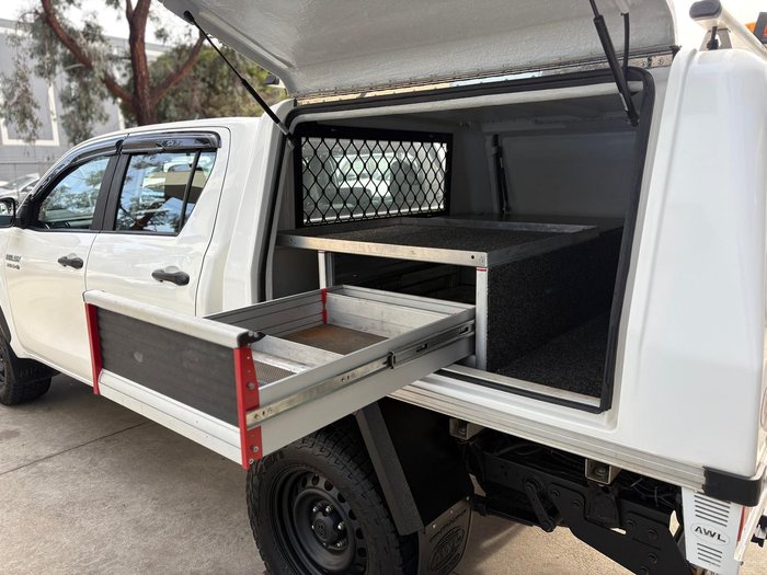 2020 Toyota Hilux SR