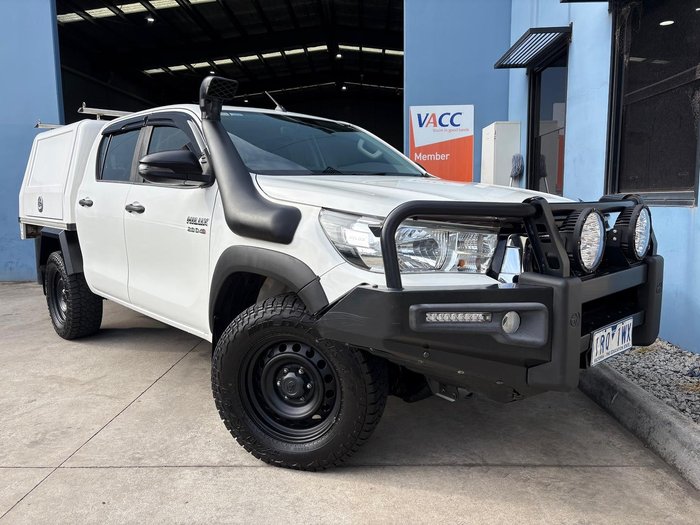 2020 Toyota Hilux SR