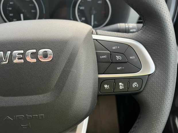 2025 Iveco DAILY 35S18
