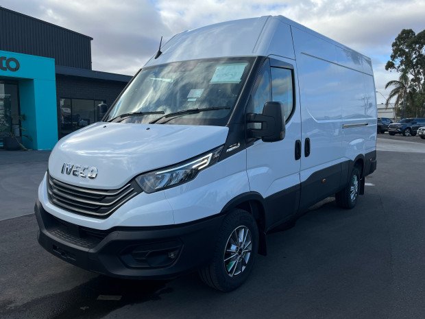 2025 Iveco DAILY 35S18