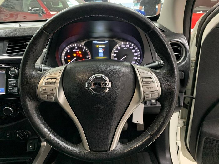 2017 Nissan Navara ST N-SPORT D23 Series 2 4X4 Dual Range White Diamond