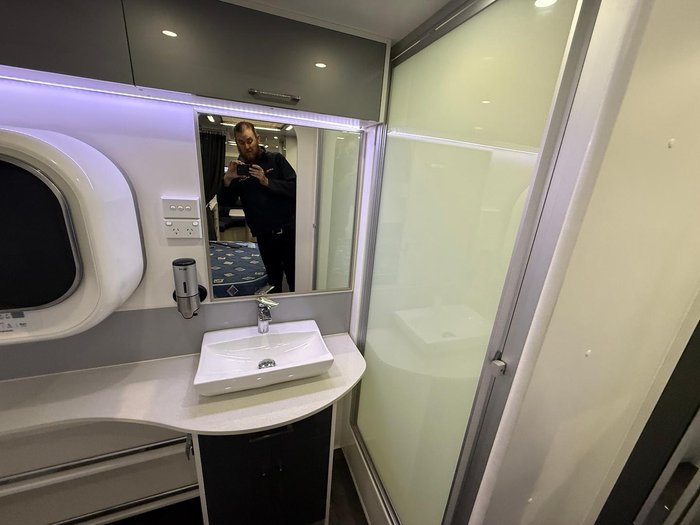 2018 New Age Caravans Big Red 19E Slider