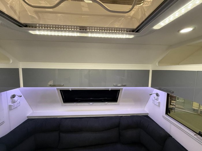 2018 New Age Caravans Big Red 19E Slider