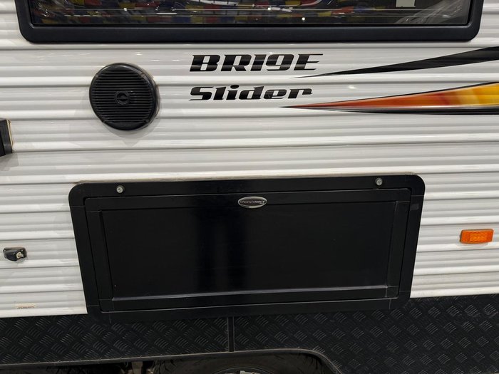 2018 New Age Caravans Big Red 19E Slider