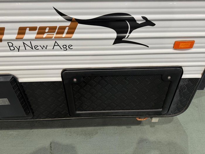 2018 New Age Caravans Big Red 19E Slider