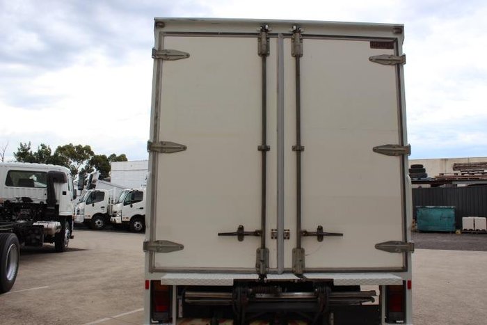 2023 Isuzu N Series NNR 45-150 Vanpack ON CAR LICENCE WHITE