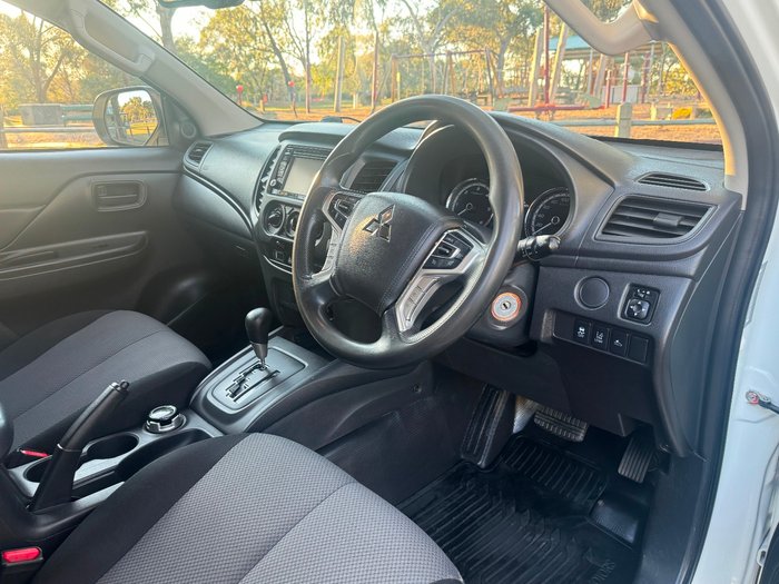2021 Mitsubishi Triton GLX