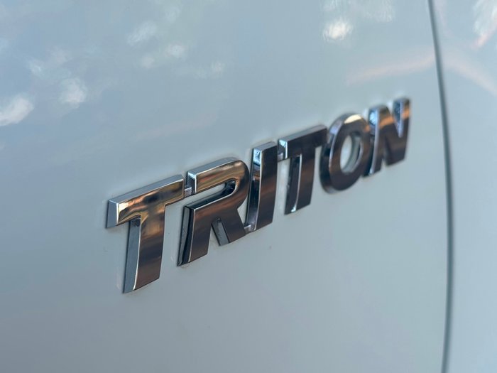 2021 Mitsubishi Triton GLX