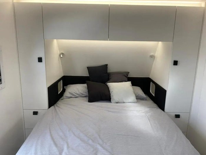 2025 New Age Caravans New Age Manta Ray Mr16e