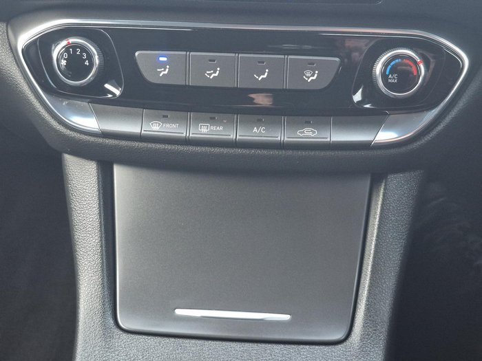 2021 Hyundai i30 Active PD.V4 MY22 Polar White