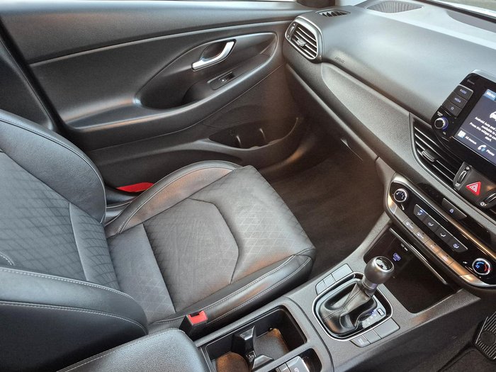 2021 Hyundai i30 Active PD.V4 MY22 Polar White