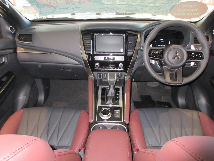 2024 Mitsubishi Pajero Sport GSR