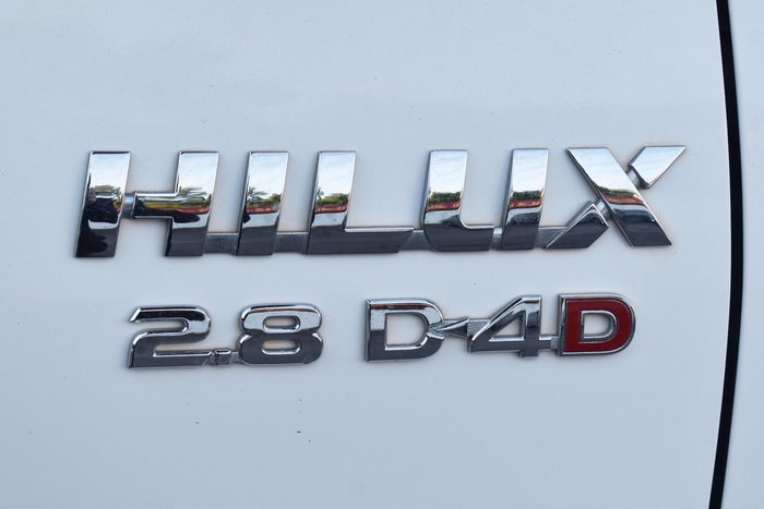 2021 Toyota Hilux SR GUN126R 4X4 Dual Range Glacier White
