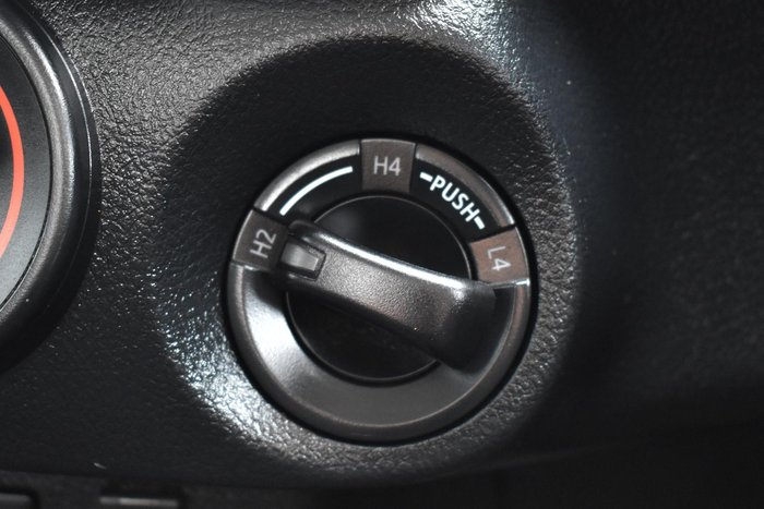 2021 Toyota Hilux SR GUN126R 4X4 Dual Range Glacier White