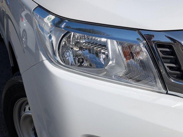 2020 Nissan Navara RX D23 Series 4 4x2 Polar White