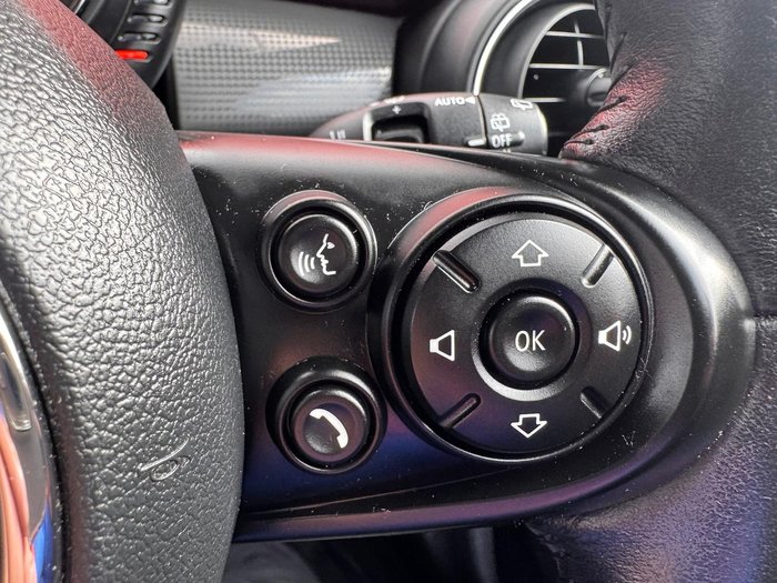 2016 MINI Clubman Cooper F54 Orange