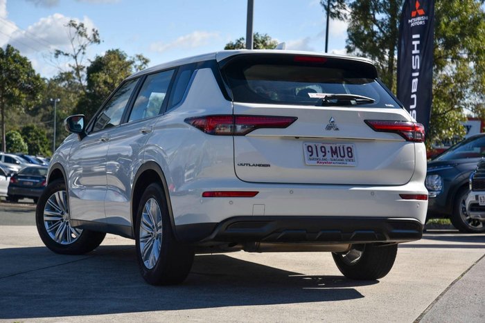 2021 Mitsubishi Outlander ES ZM MY22 AWD White