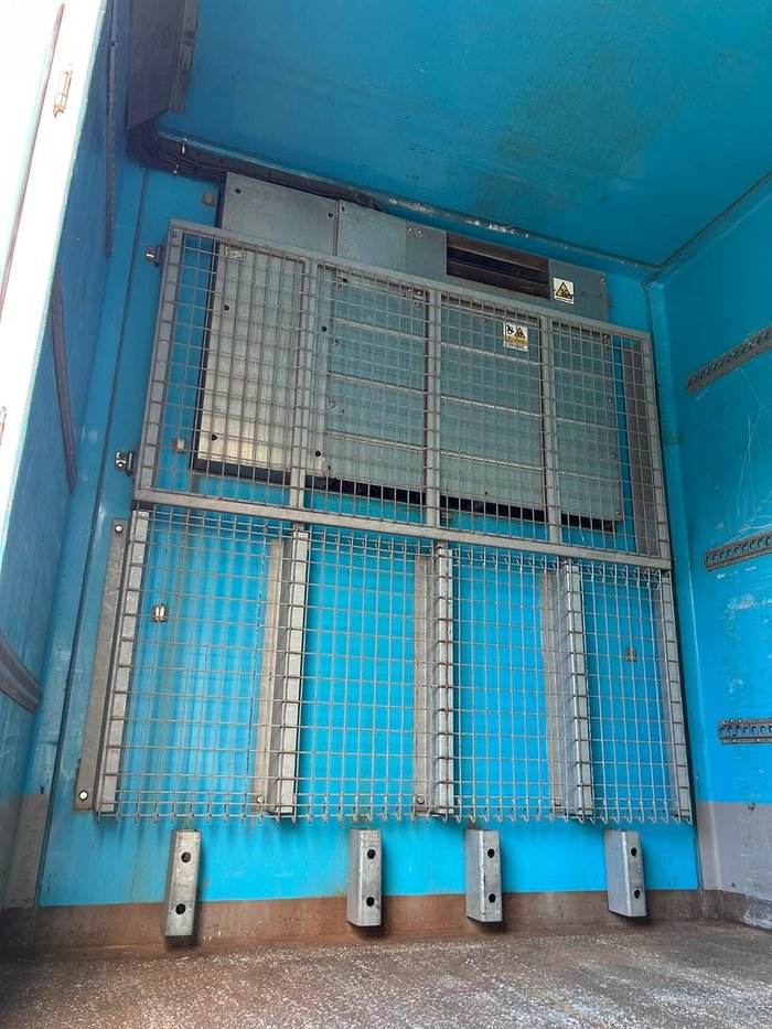 2011 FTE St3 22 Pallet -30 Freezer, Rear Evap, Rt Side Door