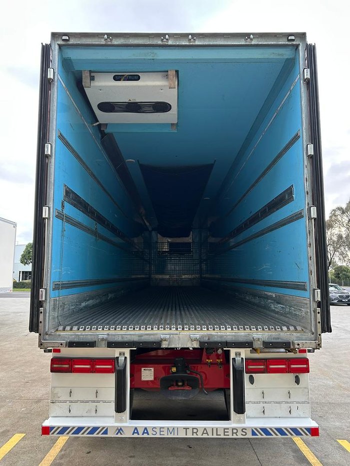 2021 Maxitrans St3 22 Pallet -30 Reefer Double Stacker, Rear Evap, Rt
