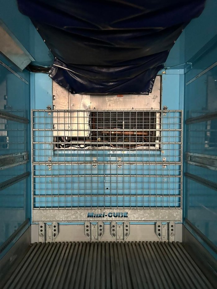 2021 Maxitrans St3 22 Pallet -30 Reefer Double Stacker, Rear Evap, Rt