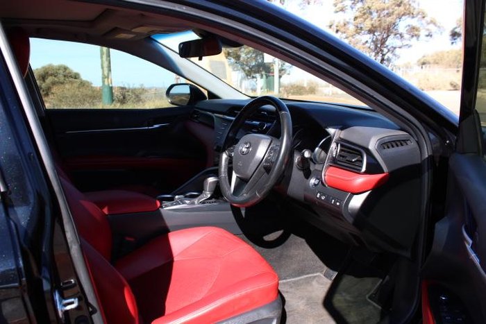 2019 Toyota Camry SX