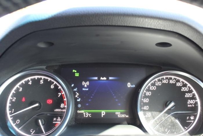 2019 Toyota Camry SX