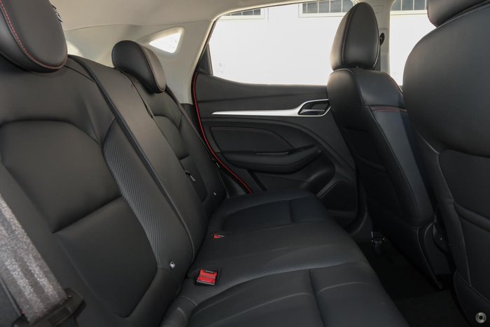 2025 MG ZST Vibe MY25 Diamond Red