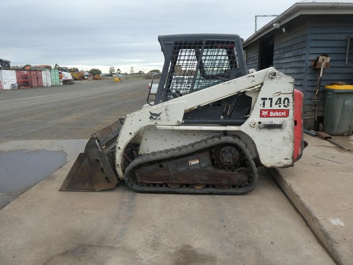 2012 Bobcat T140