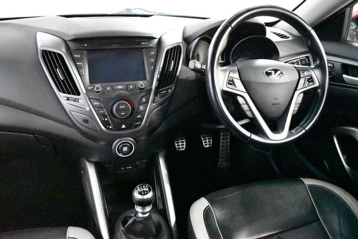 2014 Hyundai Veloster SR Turbo