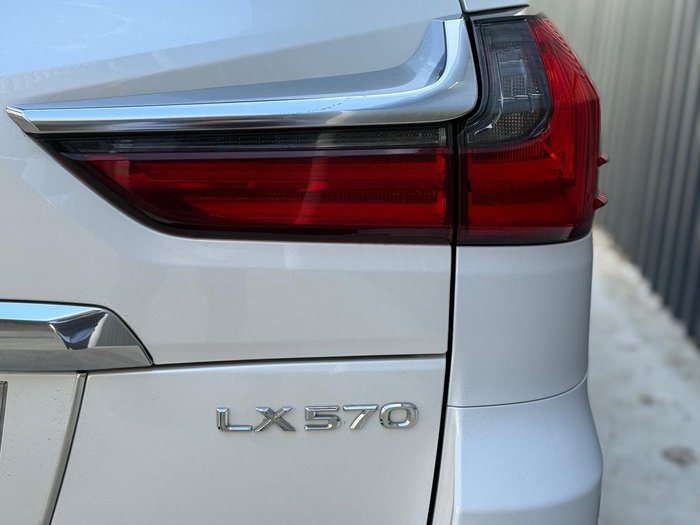 2021 Lexus LX 570 URJ201R 4X4 Dual Range Sonic Quartz