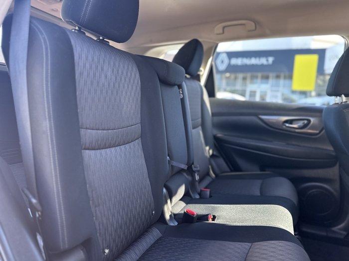 2021 Nissan X-TRAIL ST